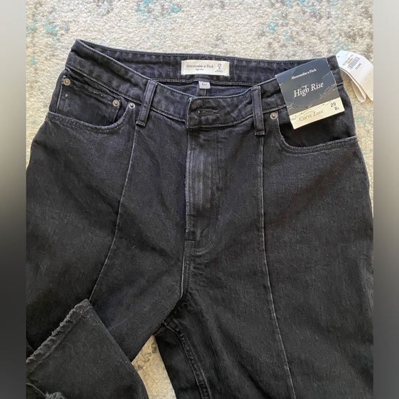 Abercrombie Curve Love Vintage High Rise Flare Jeans 29L - Picture 2 of 7